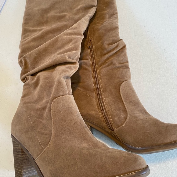 Women's Tan Suede Boots - Picture 1 of 3